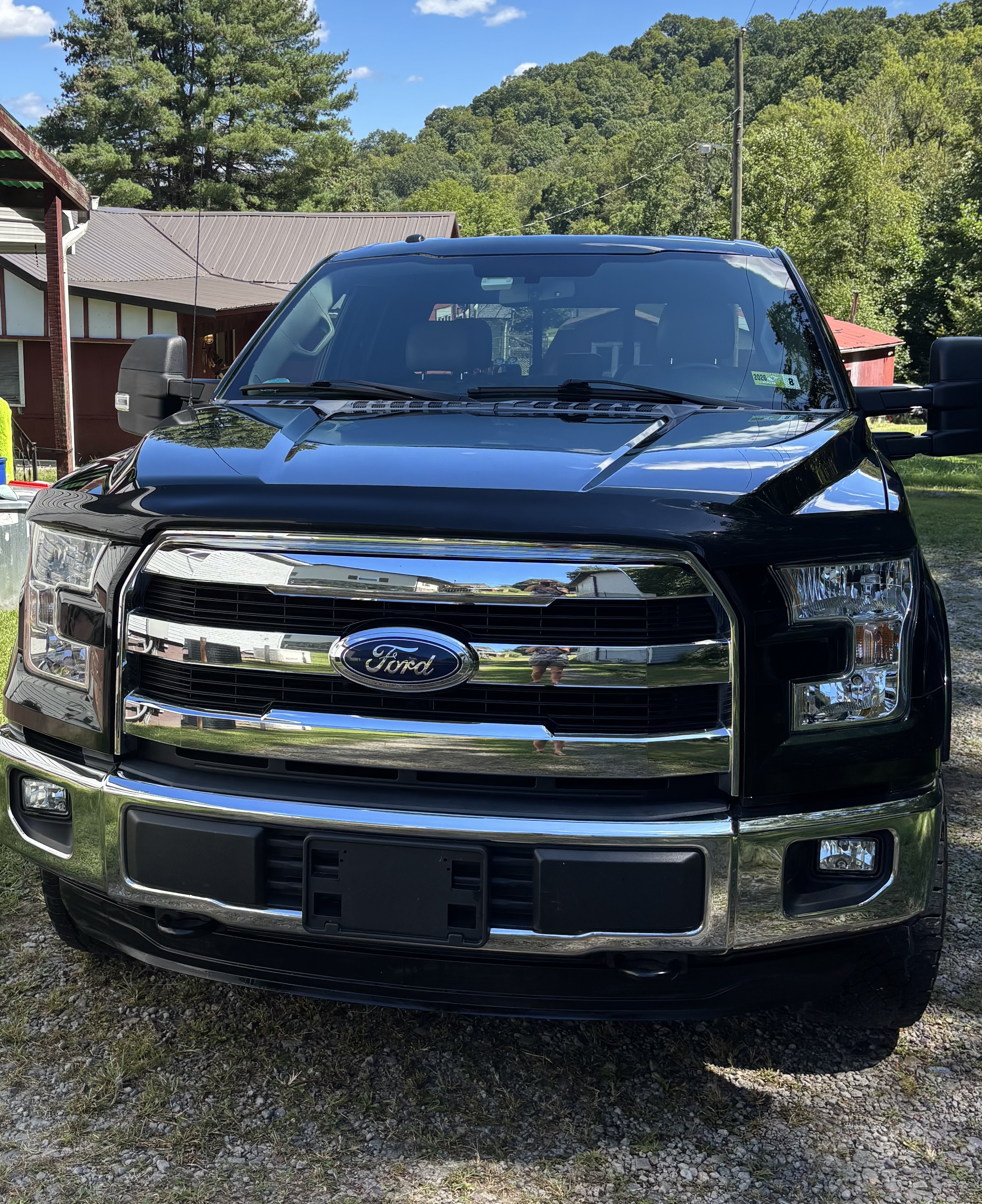 Used 2015 Ford F150 Lariat w/ Equipment Group 501A Mid AWD/4WD image 18