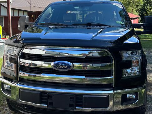 Used 2015 Ford F150 Lariat w/ Equipment Group 501A Mid image 18