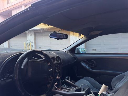 Used 1997 Pontiac Firebird Coupe RWD image 12