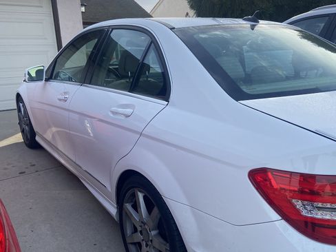 Used 2013 Mercedes-Benz C 250 Sedan image 13