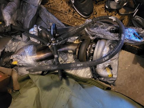 Used 2010 Nissan GT-R Premium image 10