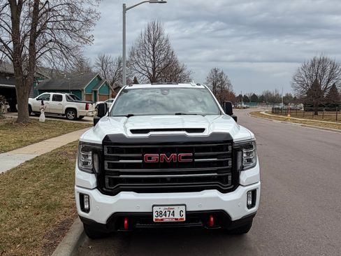 Used 2023 GMC Sierra 2500 AT4 w/ AT4 Premium Plus Package image 2