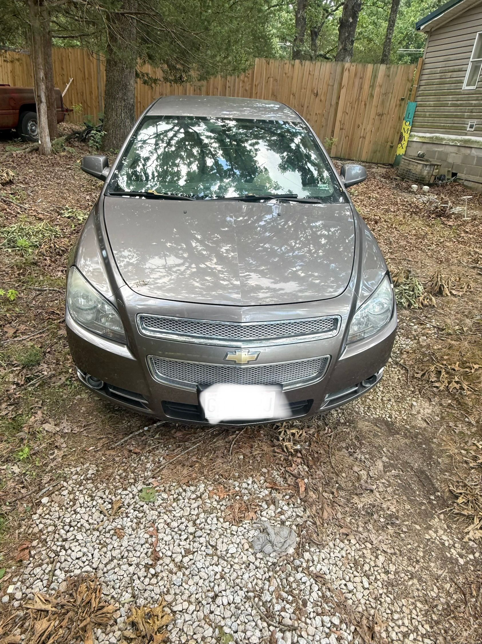 Used 2010 Chevrolet Malibu LT w/ HFV6 Engine Package FWD image 5