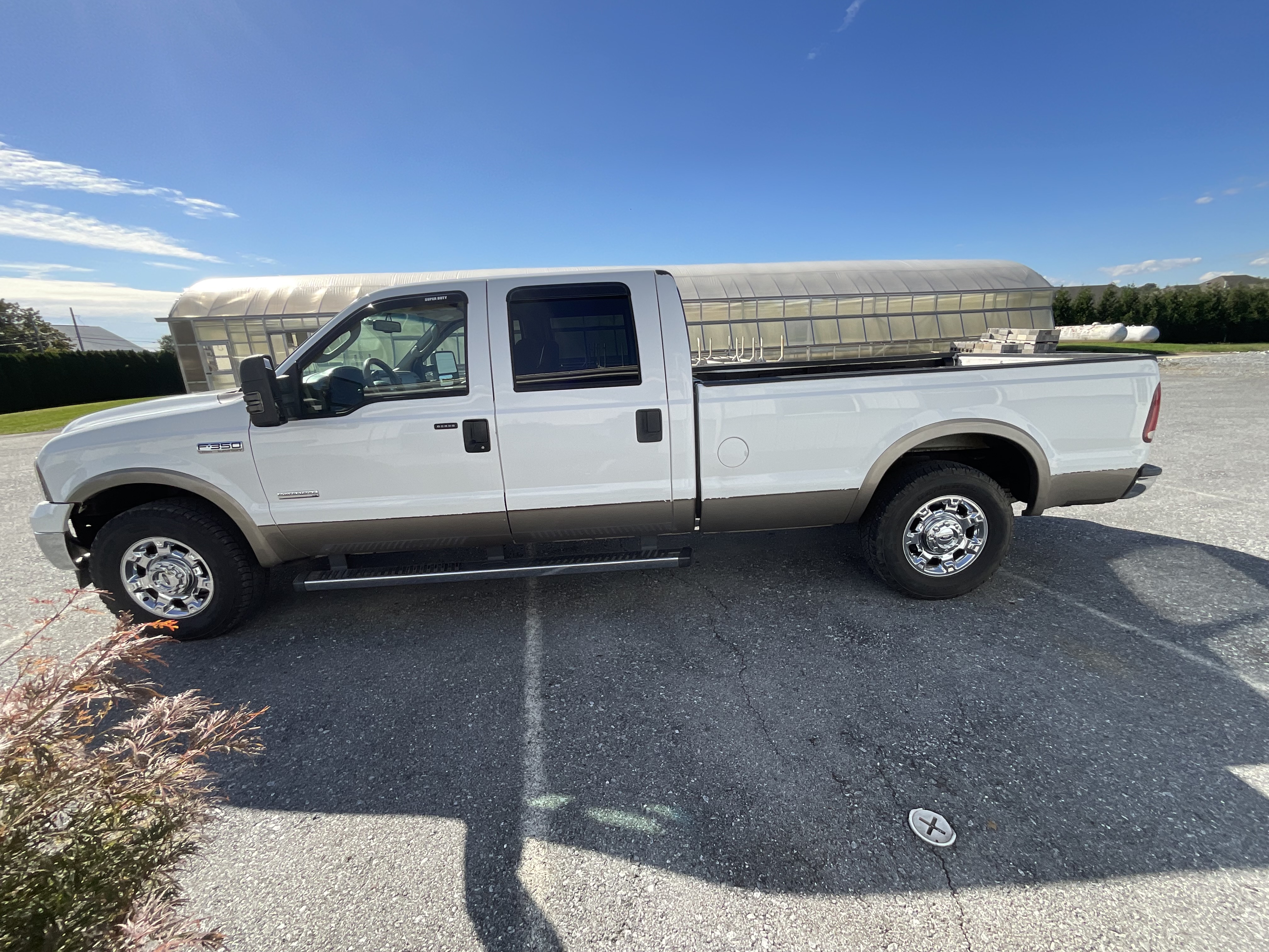 Used 2006 Ford F350 Lariat RWD image 14
