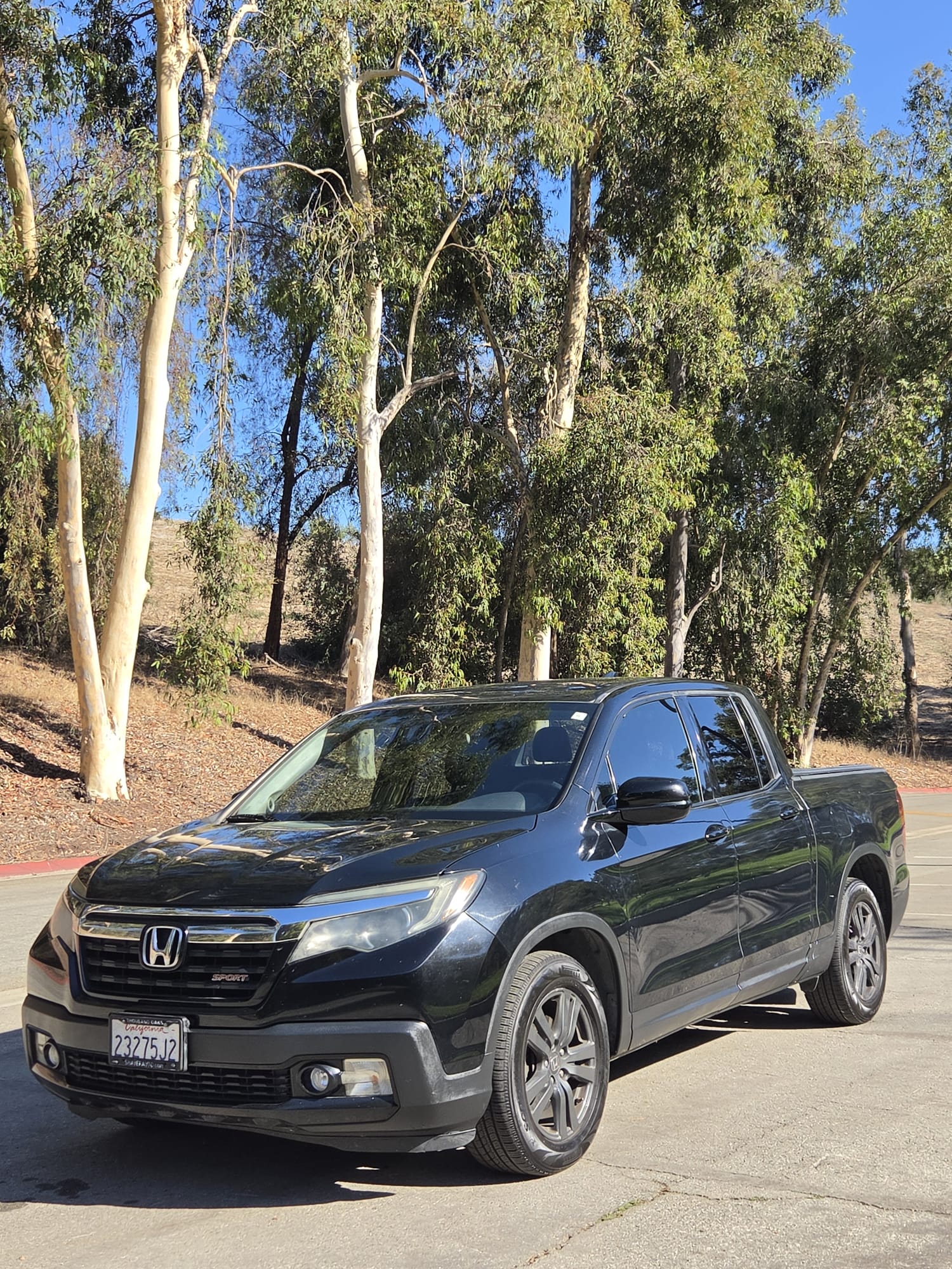 Used 2018 Honda Ridgeline Sport image 1