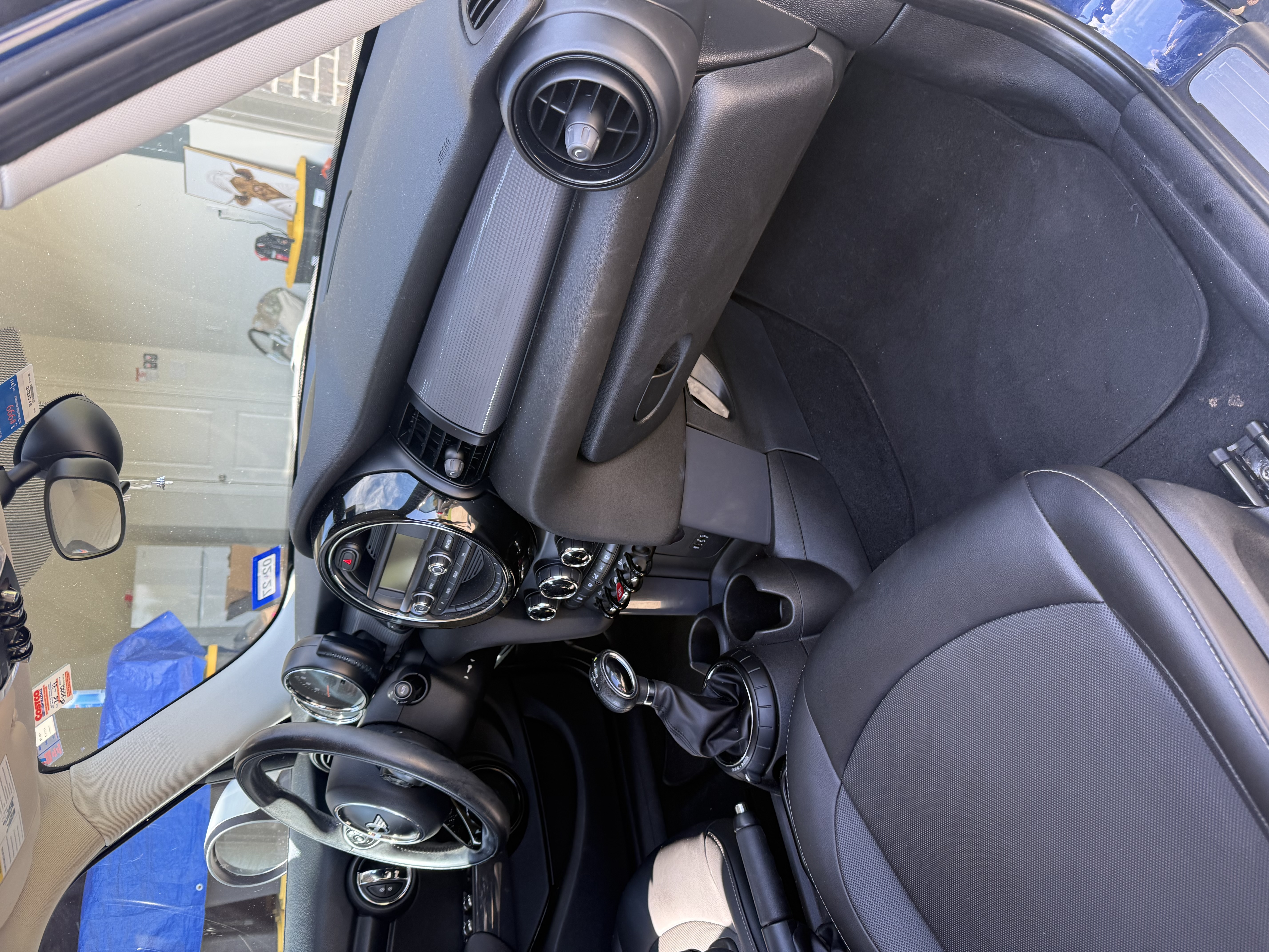 Used 2015 MINI Cooper 4-Door Hardtop FWD image 5