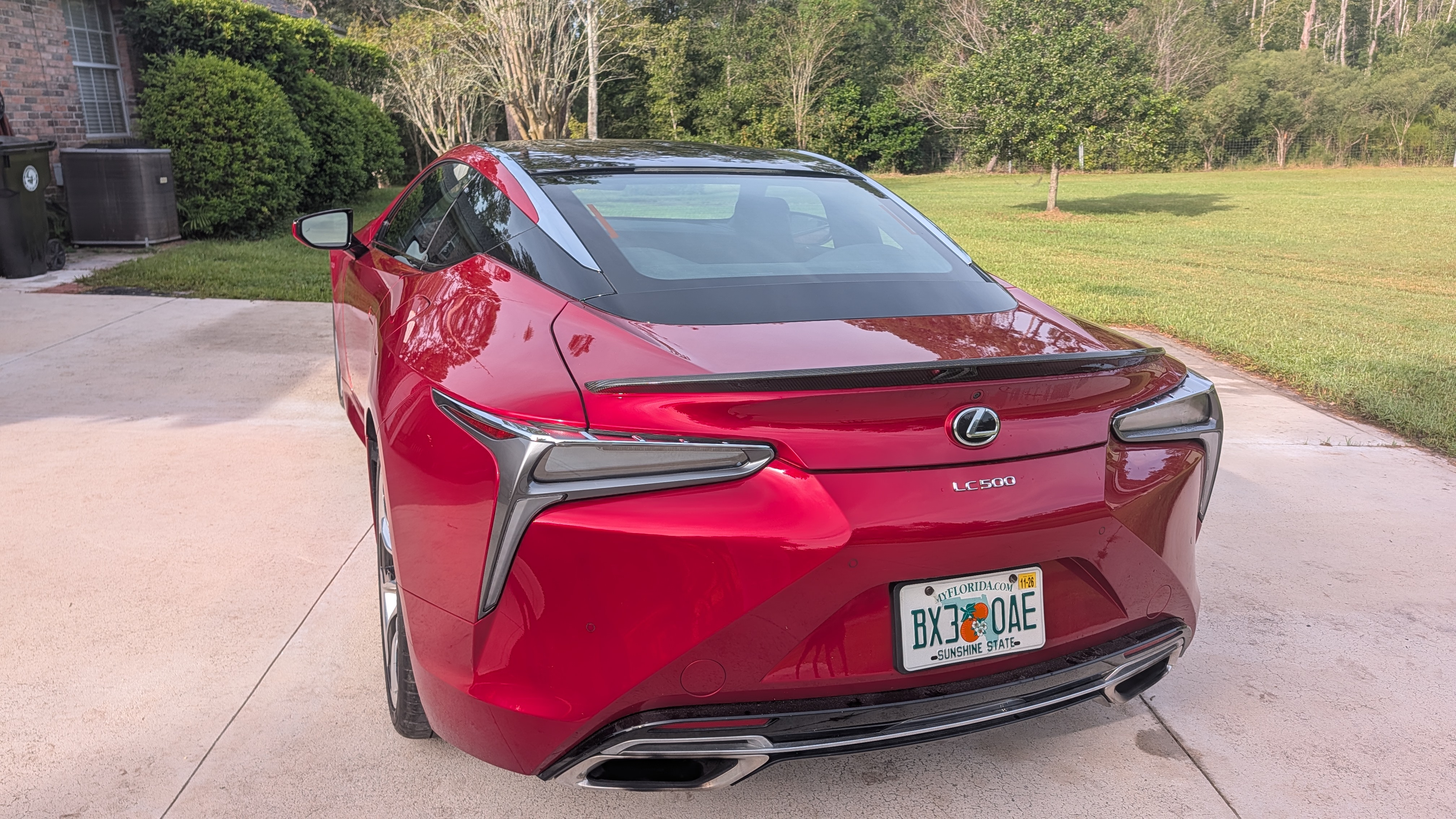 Used 2018 Lexus LC 500 Coupe w/ Touring Package RWD image 5