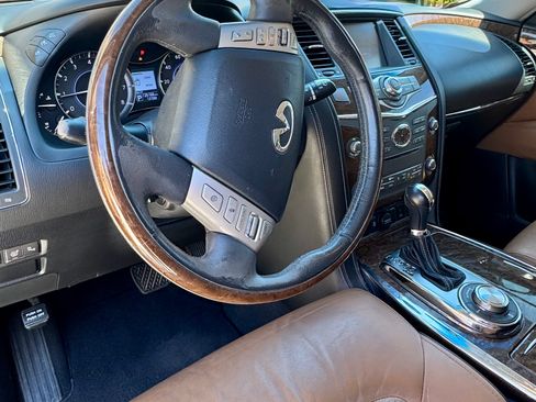 Used 2016 INFINITI QX80 Sport Utility 4D image 10