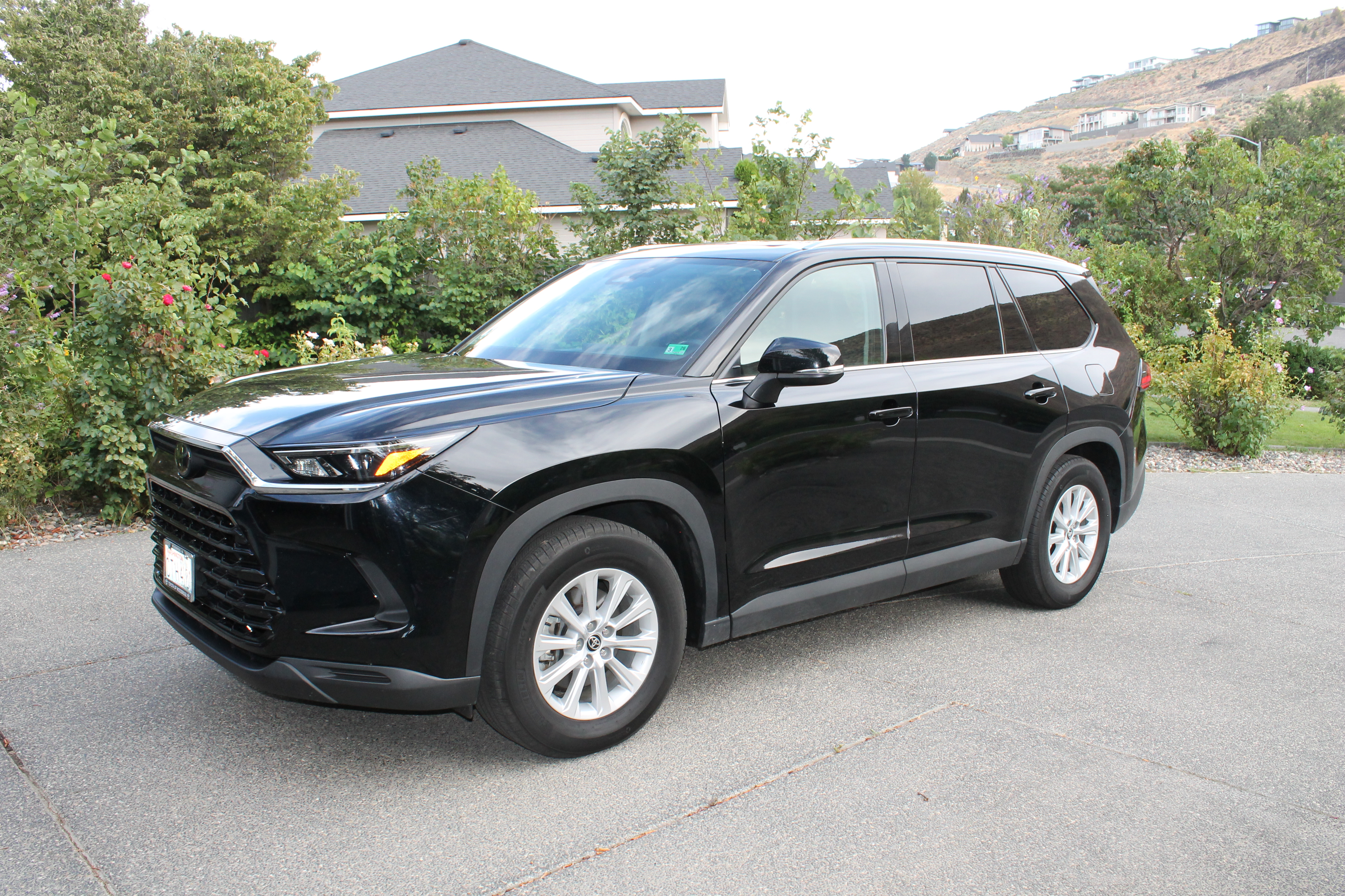 Used 2024 Toyota Grand Highlander AWD Hybrid image 4