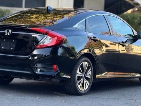 Used 2016 Honda Civic LX image 6