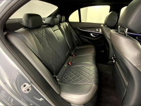Used 2020 Mercedes-Benz E 350 Sedan image 20