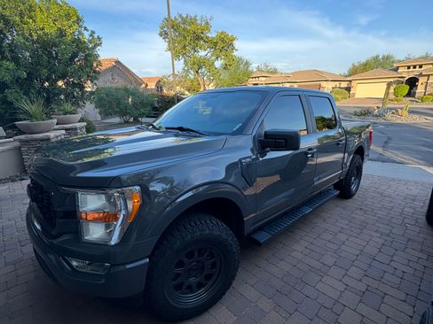 Used 2021 Ford F150 XL w/ STX Appearance Package RWD image 2
