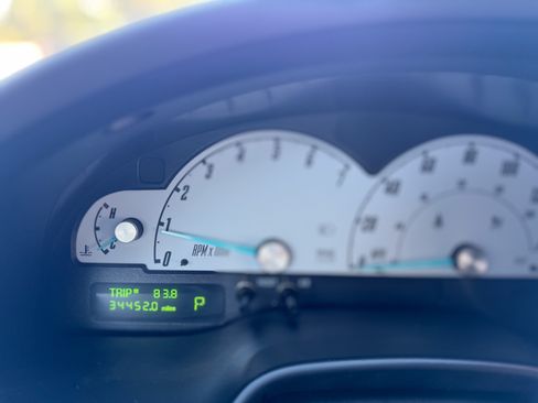 Used 2002 Ford Thunderbird image 22