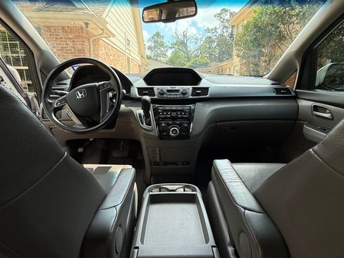 Used 2013 Honda Odyssey EX-L image 12
