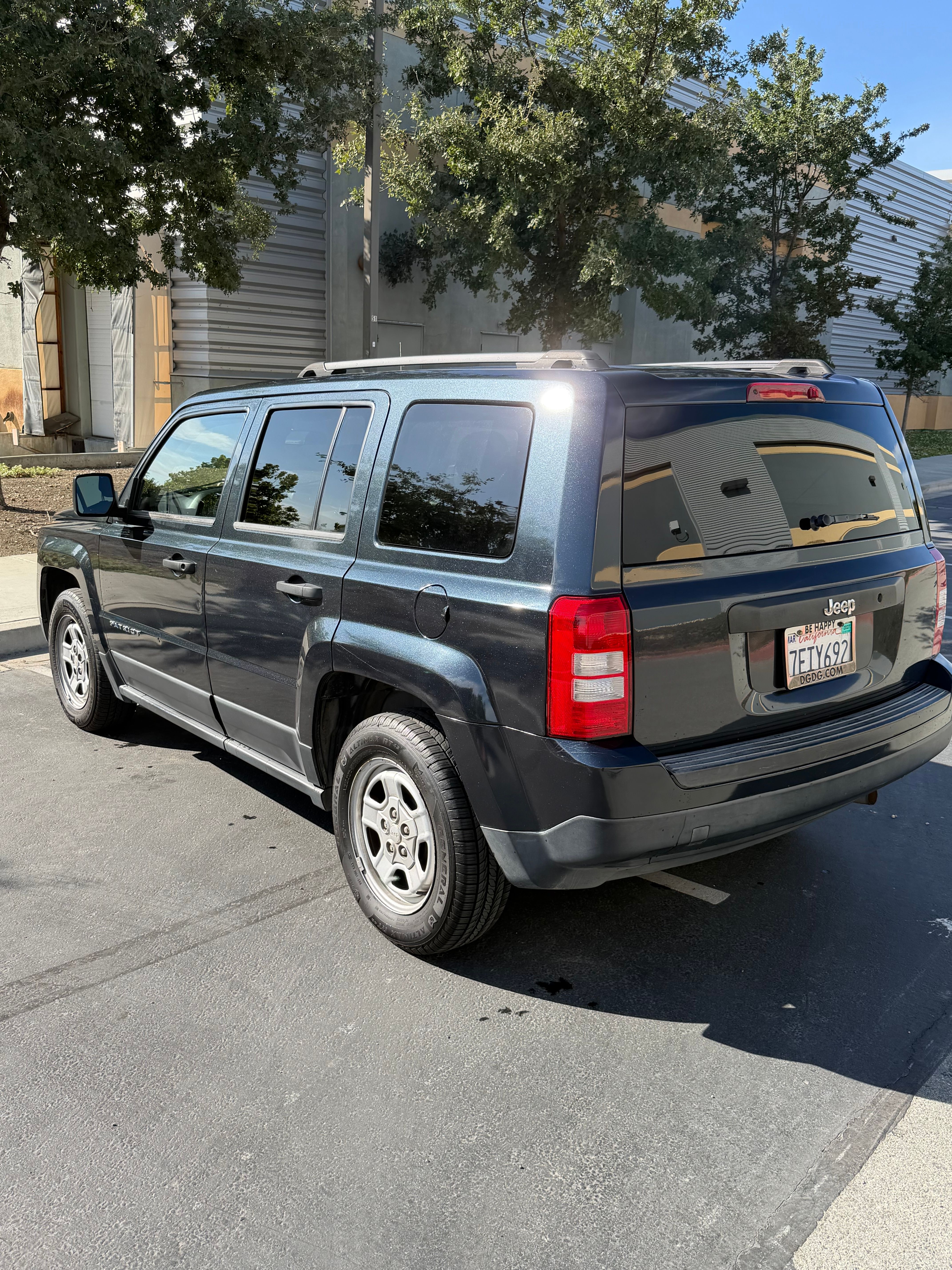 Used 2014 Jeep Patriot Sport FWD image 9