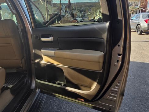 Used 2007 Toyota Tundra Limited image 13