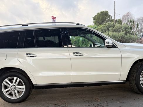 Used 2016 Mercedes-Benz GL 320 BlueTEC 4MATIC image 6