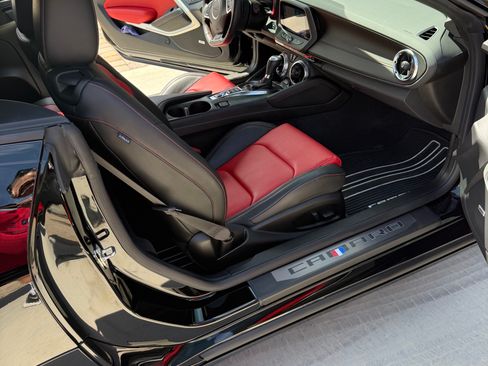 Used 2023 Chevrolet Camaro SS RWD image 12