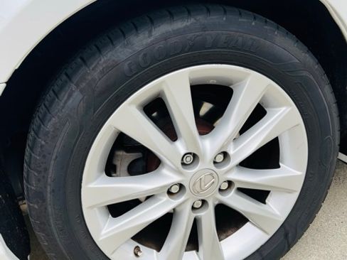 Used 2012 Lexus ES 350 FWD image 6