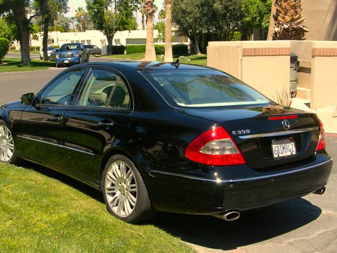 Used 2008 Mercedes-Benz E 350 Sedan image 9