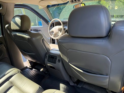 Used 2003 GMC Yukon XL Denali image 19
