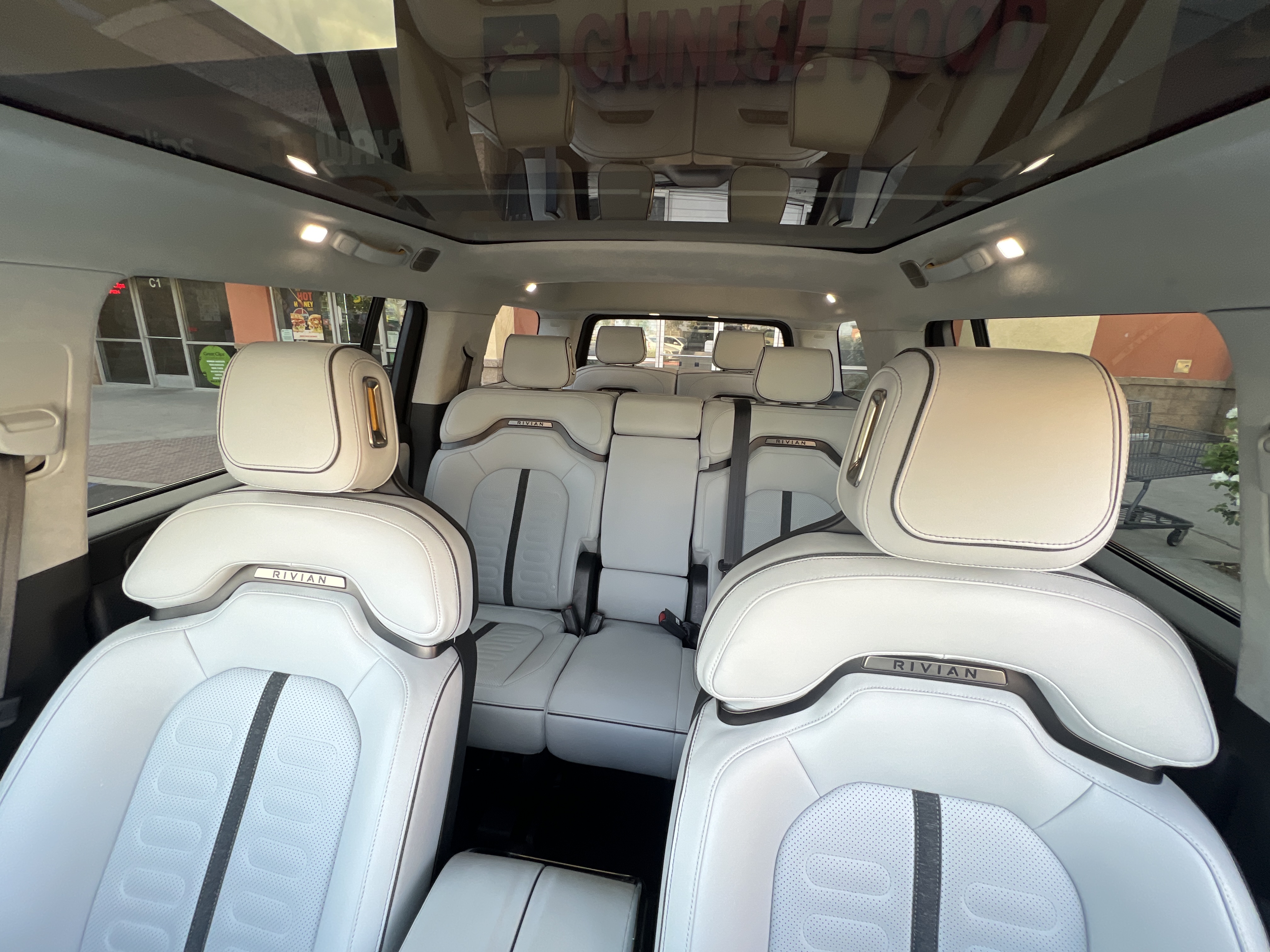 Used 2023 Rivian R1S Adventure Quad AWD/4WD image 26
