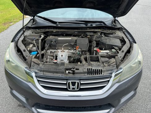 Used 2015 Honda Accord Sport image 19