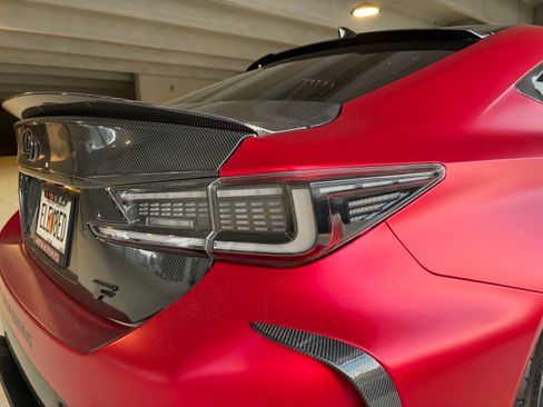 Used 2015 Lexus RC F w/ Performance Package image 9