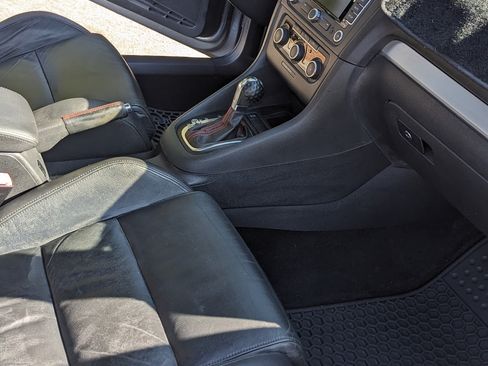 Used 2012 Volkswagen GTI 2.0T 2-Door image 12