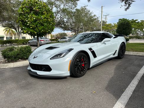 Used 2019 Chevrolet Corvette Z06 RWD image 22
