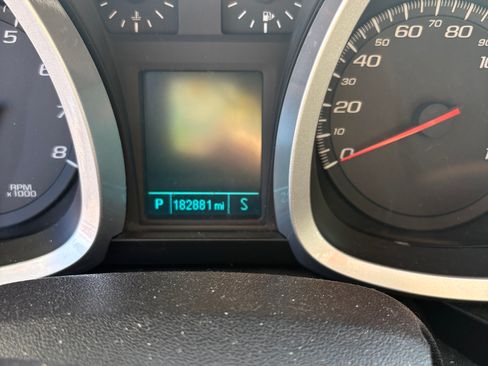 Used 2013 Chevrolet Equinox LS image 8