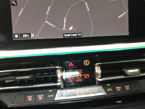 Used 2022 BMW Z4 sDrive30i w/ M Sport Package image 24