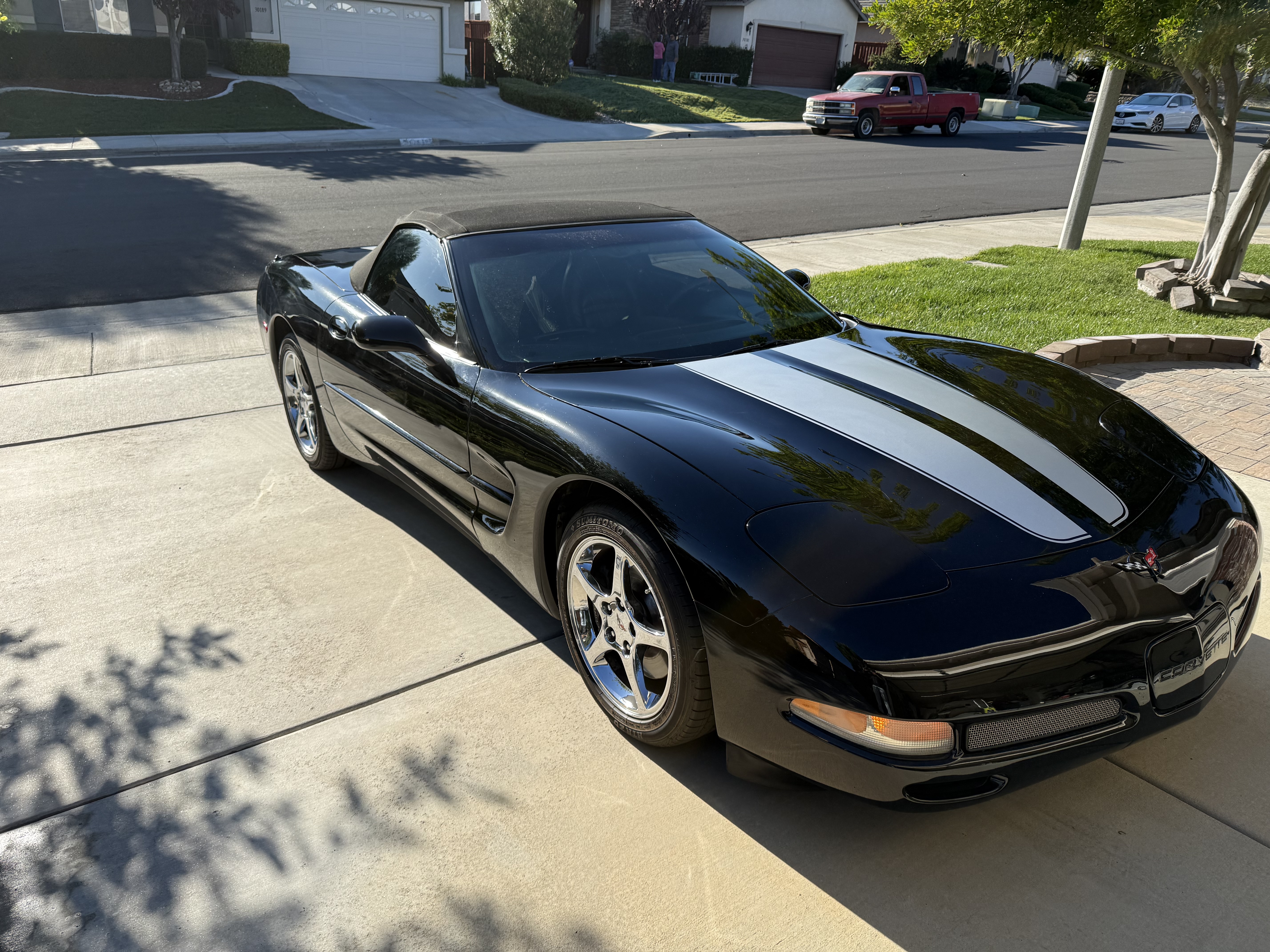 Used 2004 Chevrolet Corvette Convertible w/ Preferred Equipment Group RWD image 11