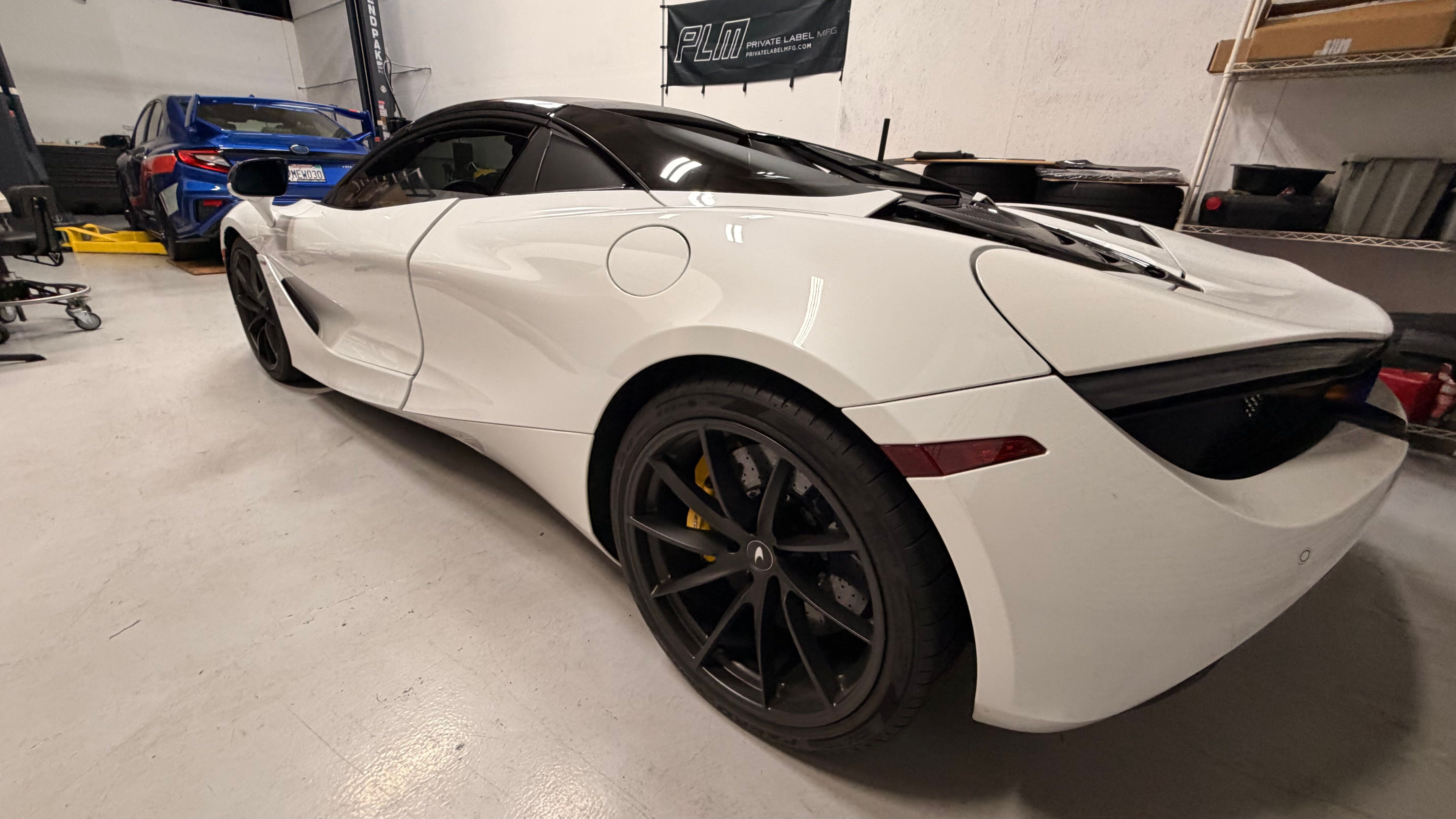Used 2022 McLaren 720S Spider RWD image 16