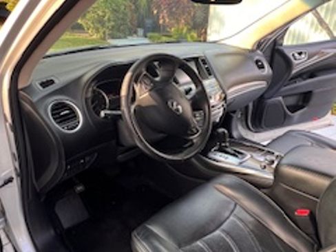 Used 2014 INFINITI QX60 FWD w/ Cargo Package image 8