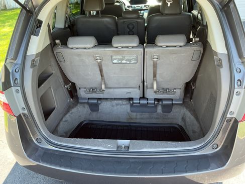 Used 2012 Honda Odyssey EX-L image 9