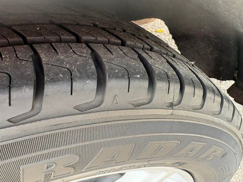 Used 2015 Ford Focus SE image 13