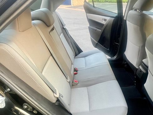 Used 2016 Toyota Corolla LE FWD image 24