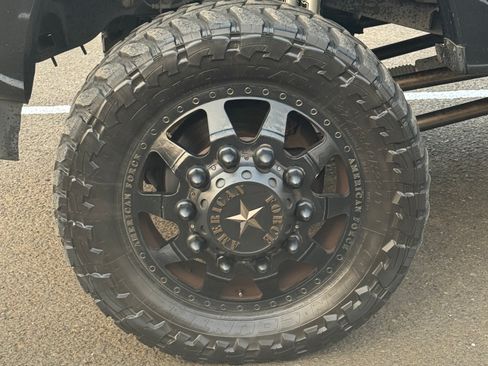 Used 2017 Ford F450 Platinum w/ Platinum Ultimate Package AWD/4WD image 10