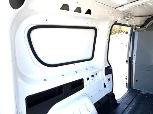 Used 2017 RAM ProMaster City Tradesman w/ Rear Back-up Camera Group FWD image 15