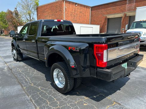 Used 2018 Ford F450 Platinum w/ Platinum Ultimate Package image 5