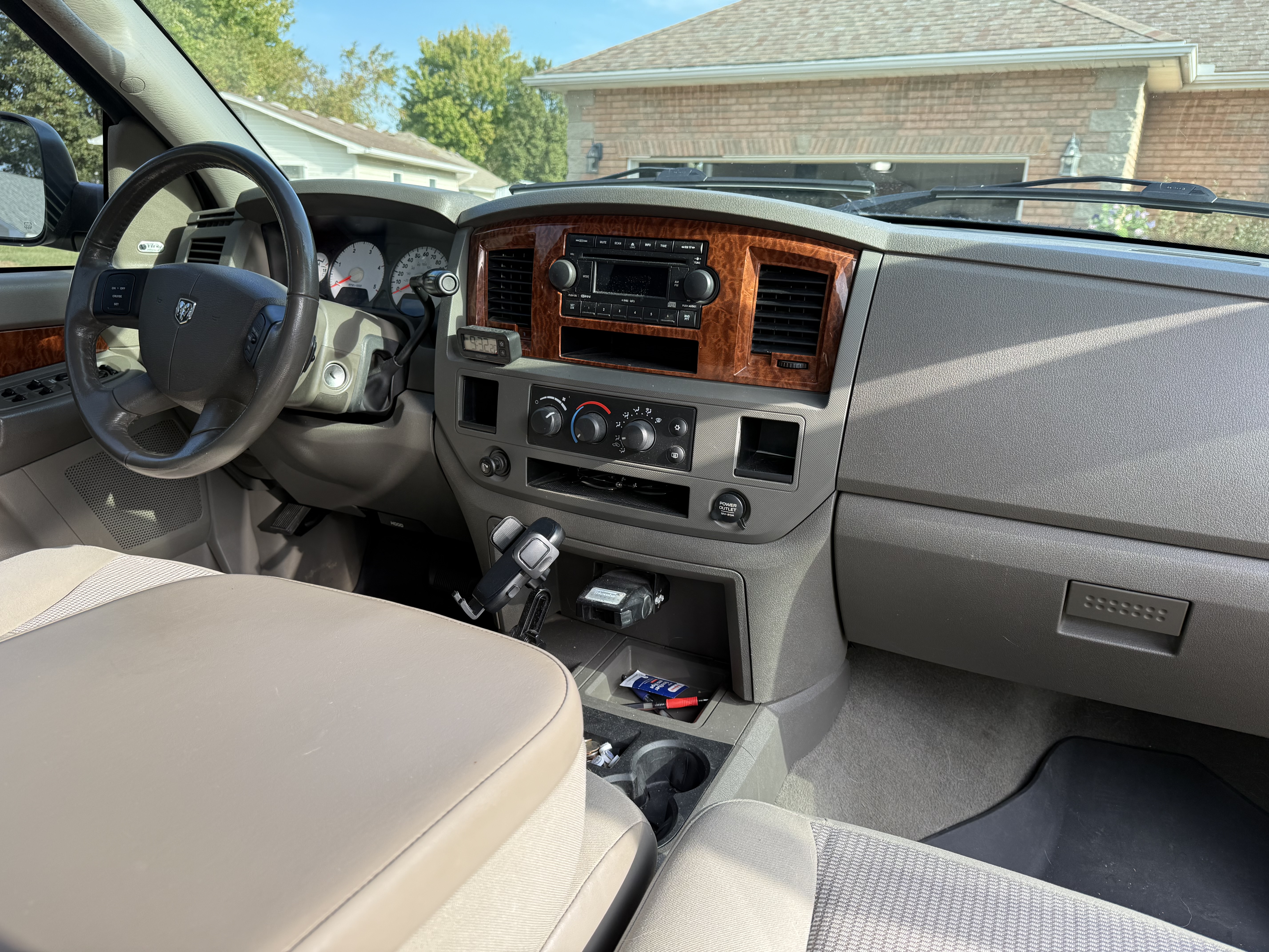 Used 2006 Dodge Ram 3500 Truck SLT w/ Quad Cab Big Horn Value Group AWD/4WD image 15