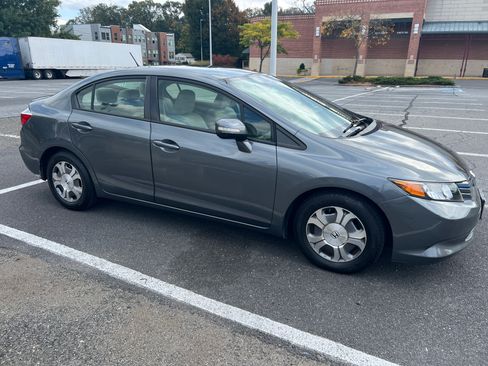 Used 2012 Honda Civic Hybrid Sedan image 8