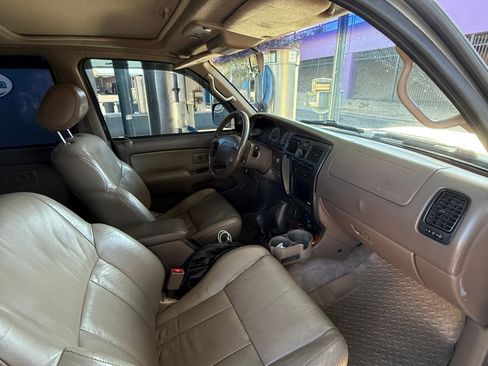Used 1999 Toyota 4Runner Limited image 15