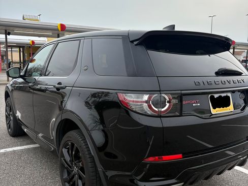 Used 2018 Land Rover Discovery Sport HSE image 4