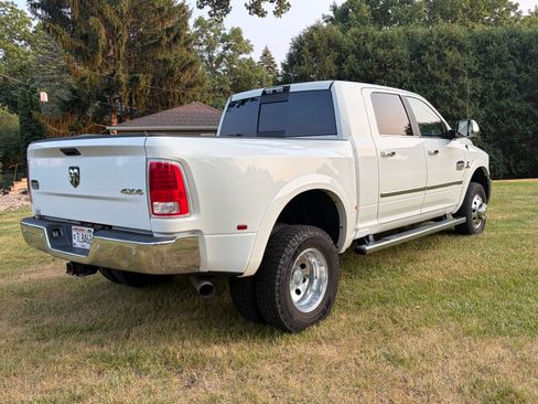 Used 2017 RAM 3500 Laramie Longhorn w/ Convenience Group AWD/4WD image 11