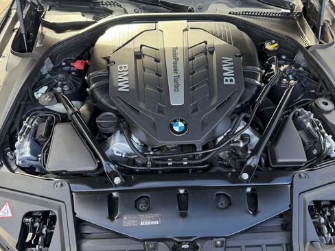 Used 2014 BMW 550i xDrive 550i xDrive Sedan 4D image 10