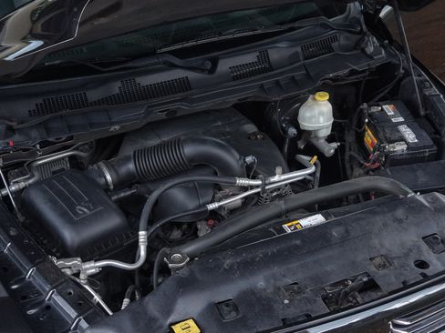 Used 2015 RAM 1500 Sport w/ Convenience Group AWD/4WD image 6