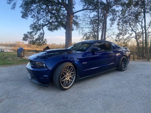 Used 2012 Ford Mustang GT Premium w/ Electronics Pkg image 12