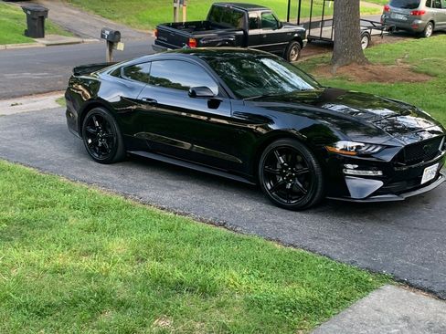 Used 2020 Ford Mustang GT w/ Equipment Group 301A image 2